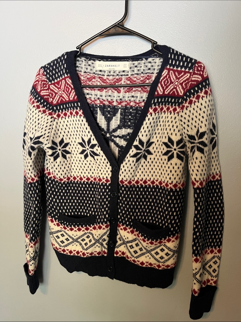 Women's Fair Isle V-Neck Cardigan in Navy, Cream & Red